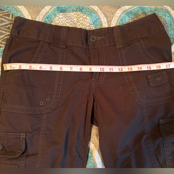 Women’s Brown Capris 4p - Picture 6 of 7